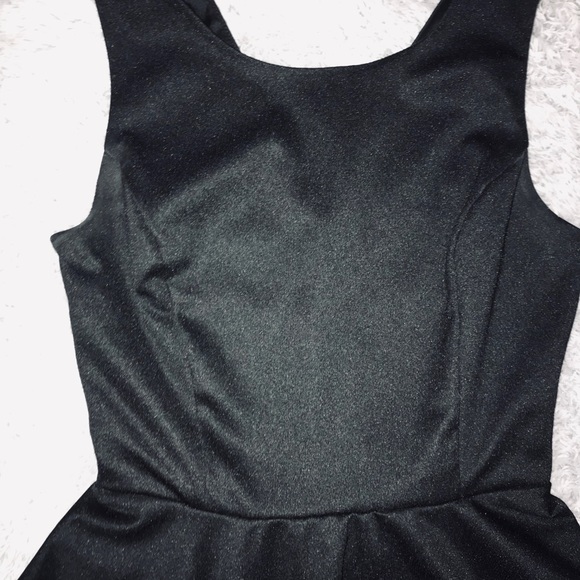 GUESS Ponte fit-and-flare dress (black) - Picture 10 of 10